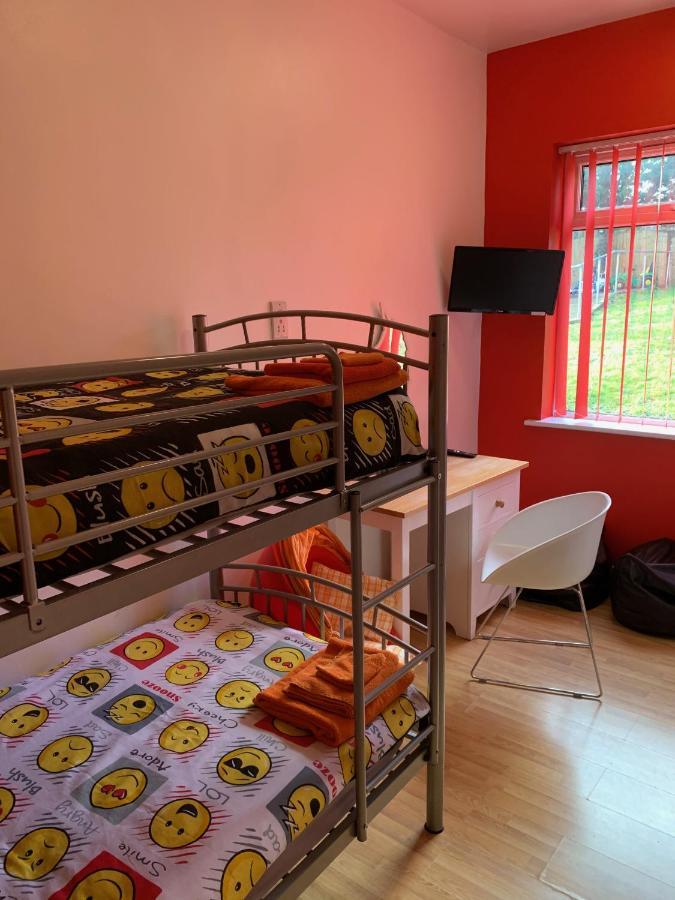 Bedrock Lodge Винтербоуне Экстерьер фото